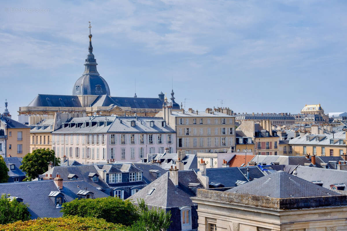 Appartement à VERSAILLES