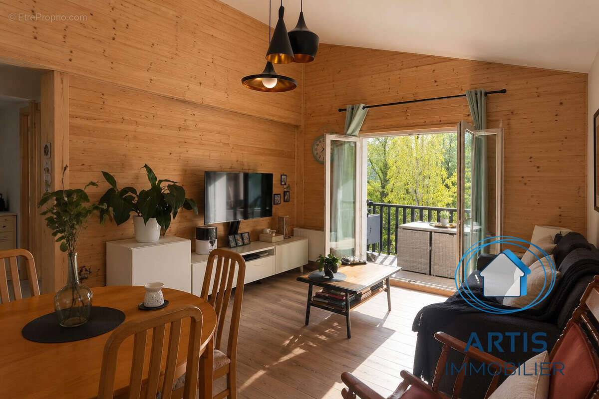 Appartement à URRUGNE