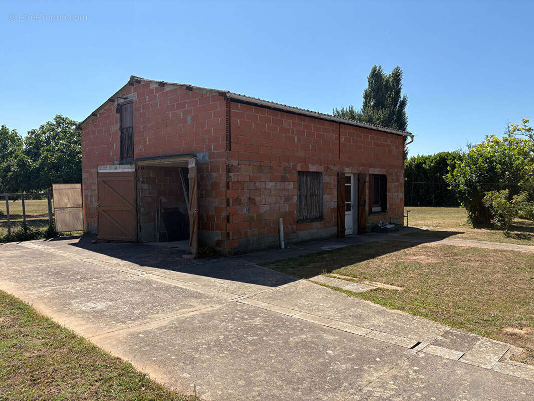 Maison T4 avec hangar à Moissac 4 pièces - photo 11