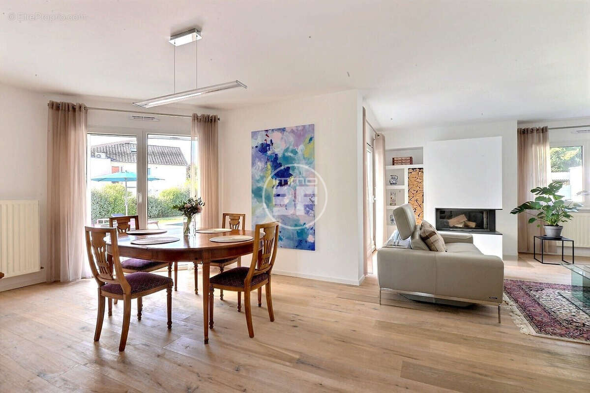 Maison 164 m² à Buschwiller  - photo 4