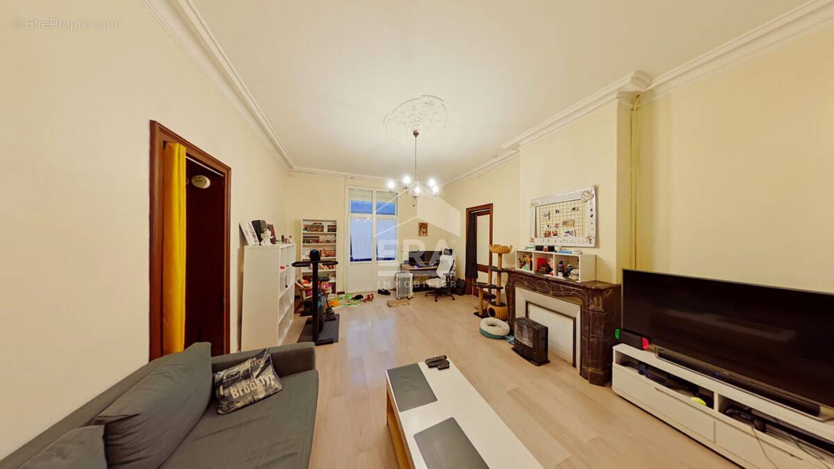 Maison à MARTIGNAS-SUR-JALLE