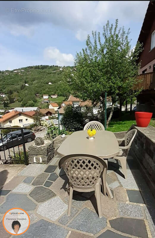 Maison à LA BRESSE