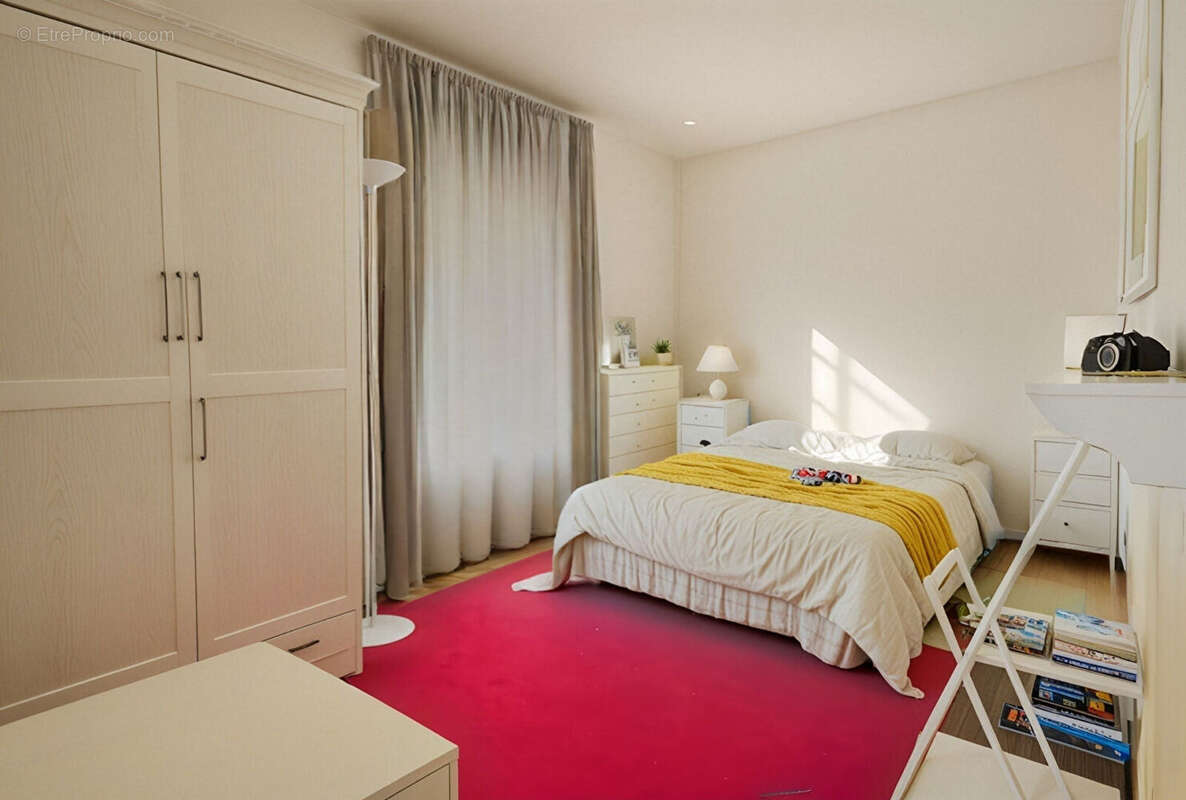 Maison à ROSNY-SOUS-BOIS