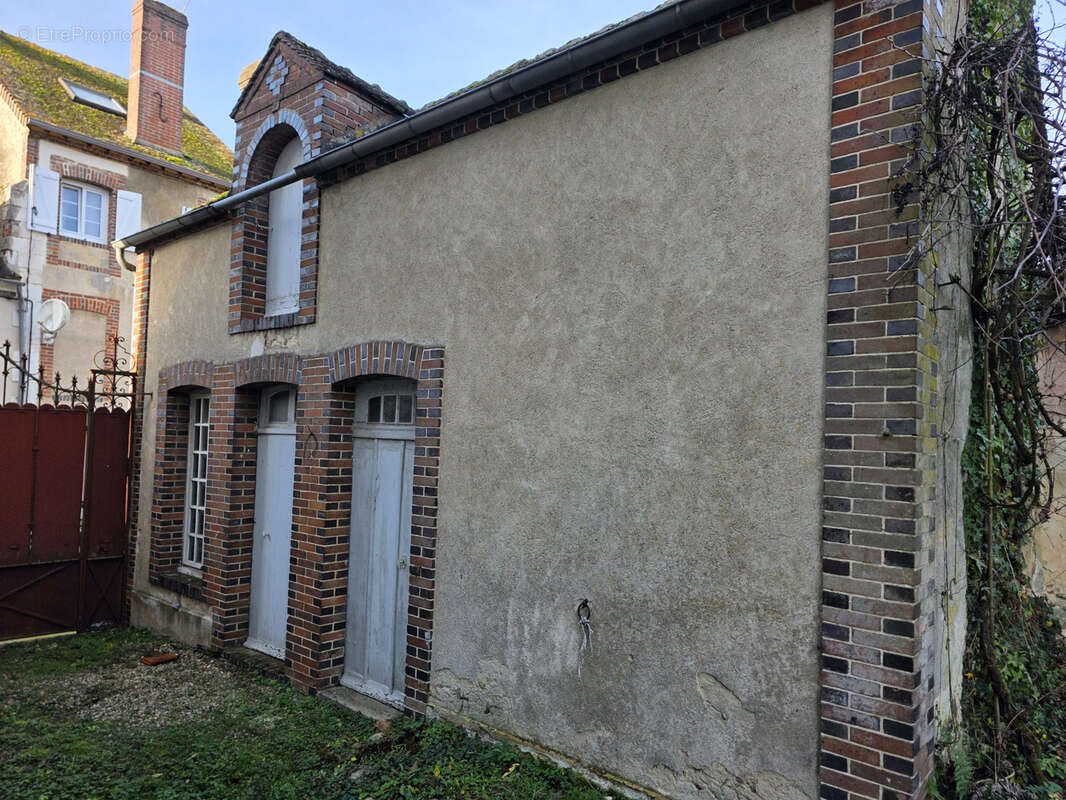 Maison à CHAMPIGNELLES