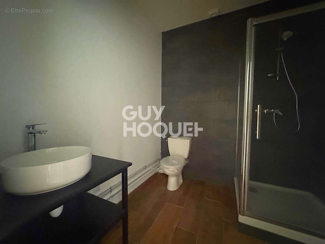 Appartement à BYANS-SUR-DOUBS