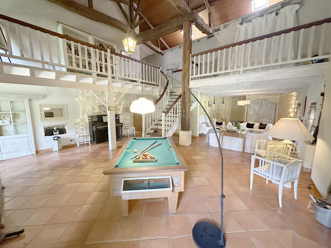 Maison à LAMOTHE-LANDERRON