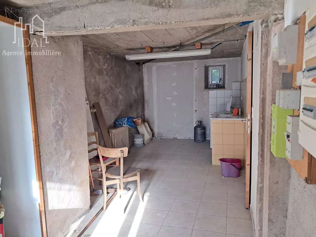 Maison à SAINT-PIERRE-DE-NOGARET