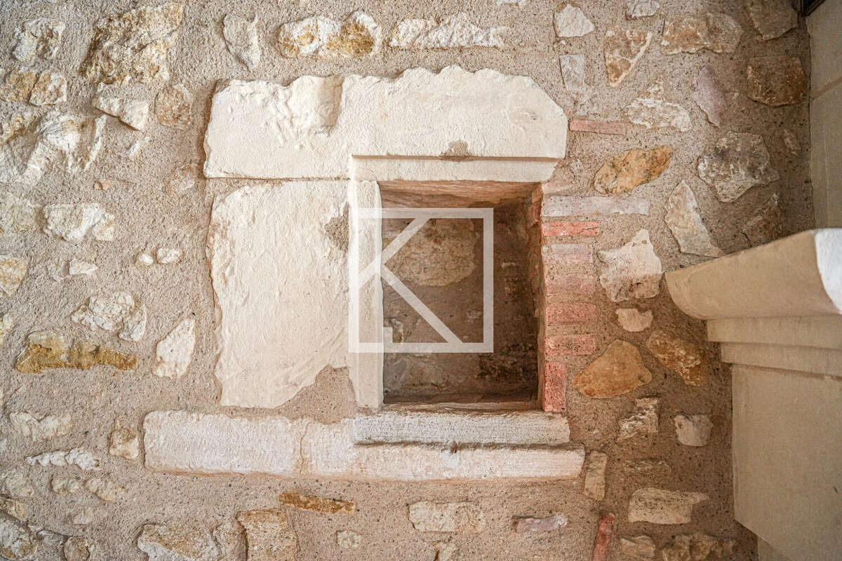 Maison à HUILLE