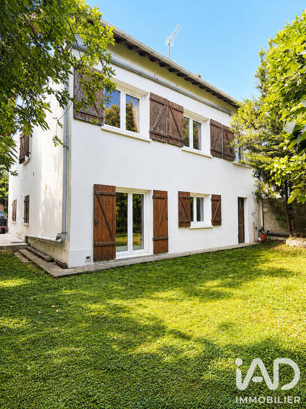 Photo 1 - Maison à SUCY-EN-BRIE