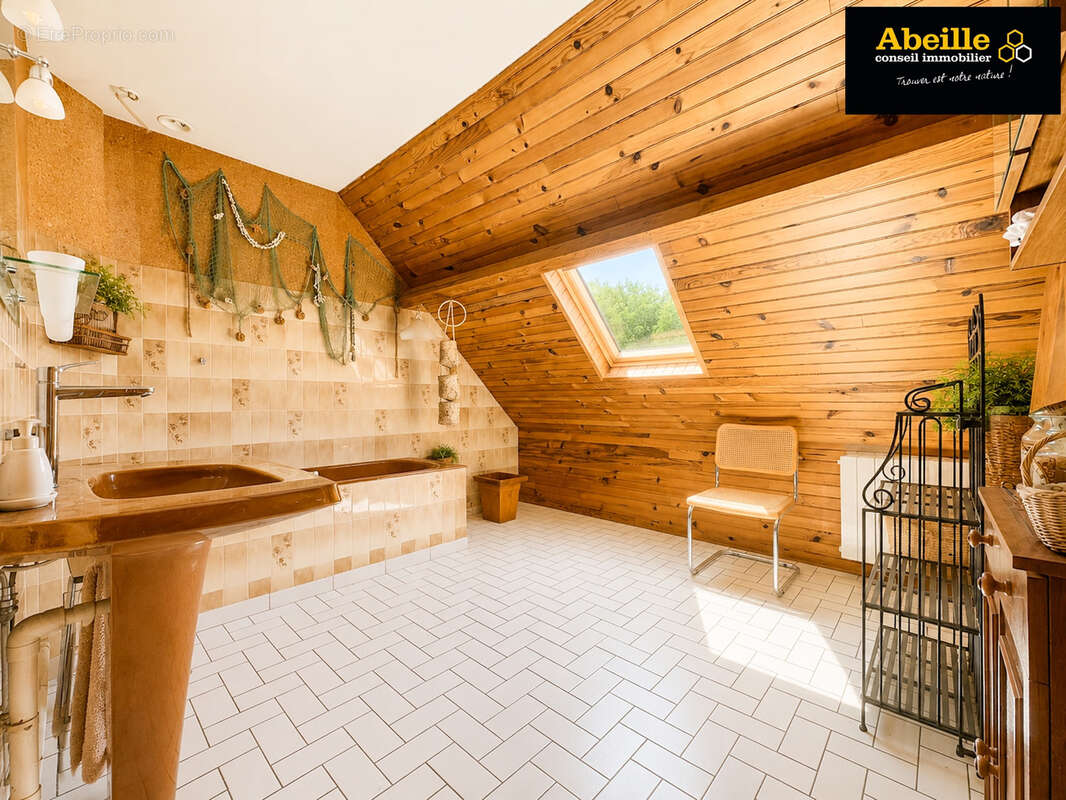 Maison traditionnelle de 130 m2 hab. sur sous sol total terrain 1257 m2 - photo 11