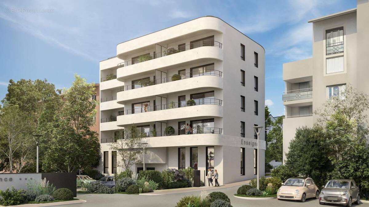 Appartement à BILLERE