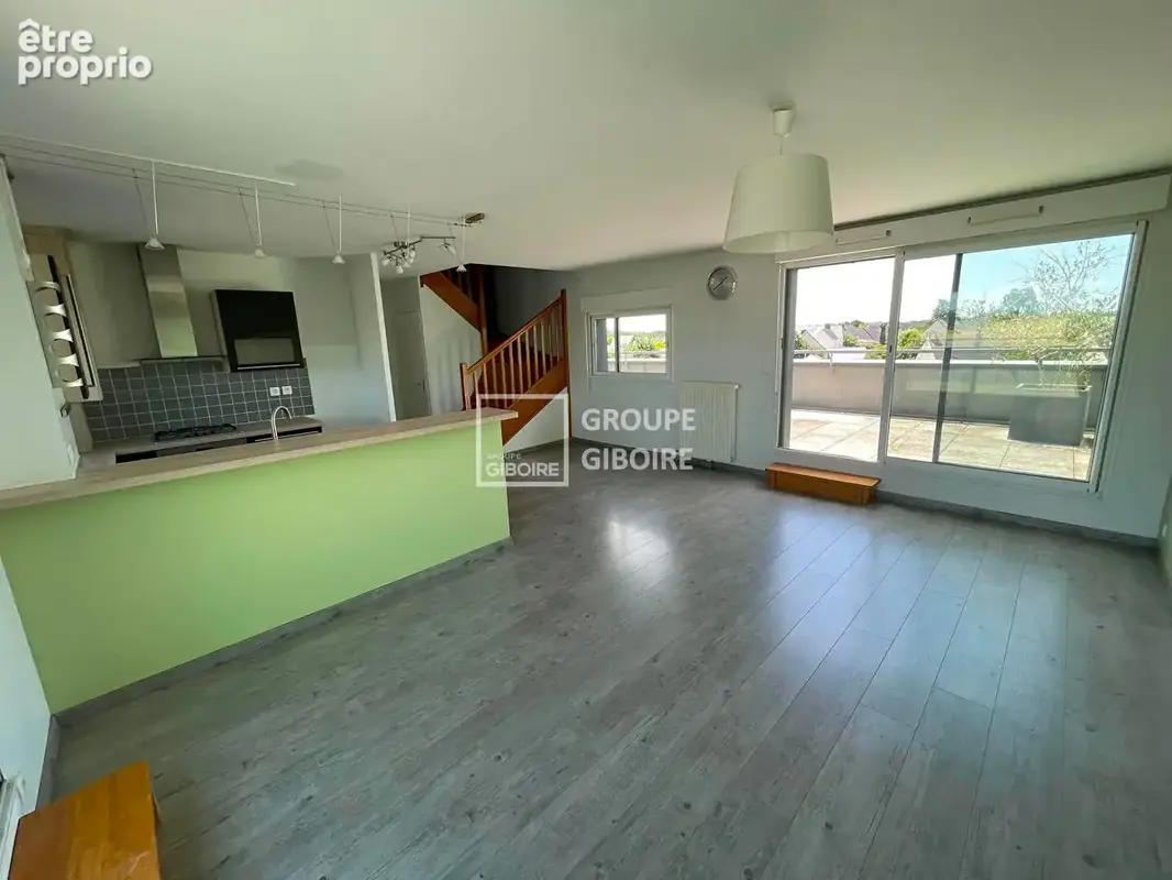 A VENDRE - AGENCE GIBOIRE PACE - Appartement duplex 90m² en dernier étage à Pacé - 10min de RENNES - photo 2