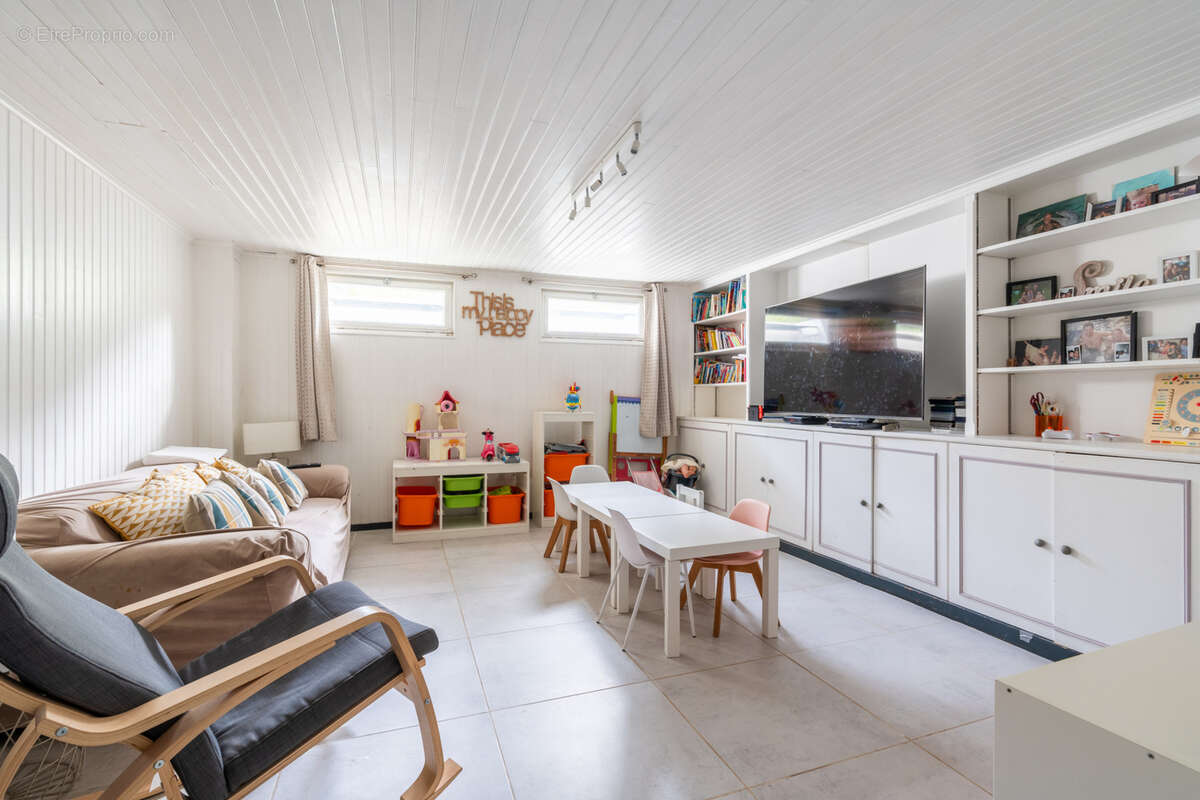 Maison à LE VESINET