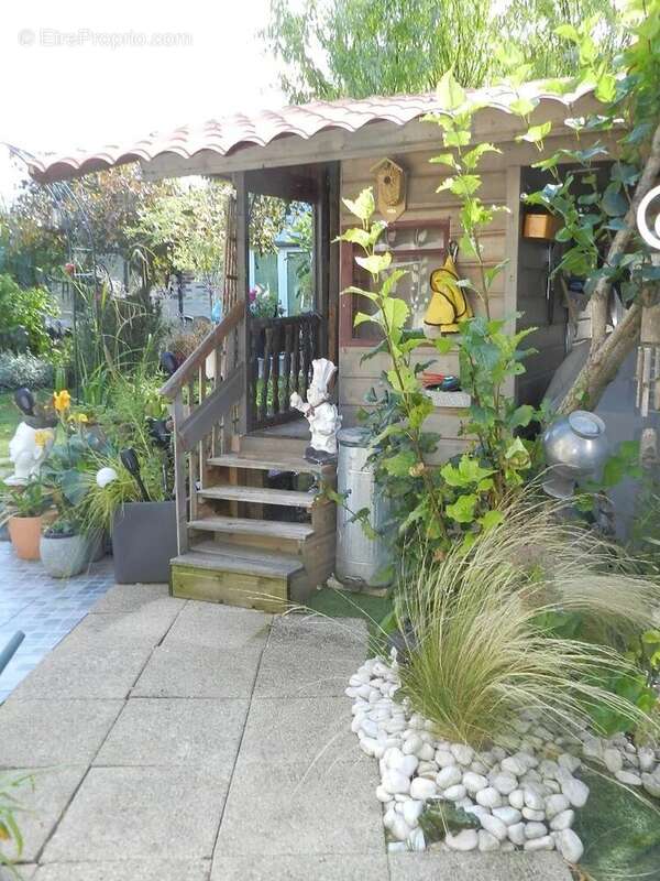 Centre ville, maison entierement restauree avec garage, jardin et jacuzzi. - photo 24