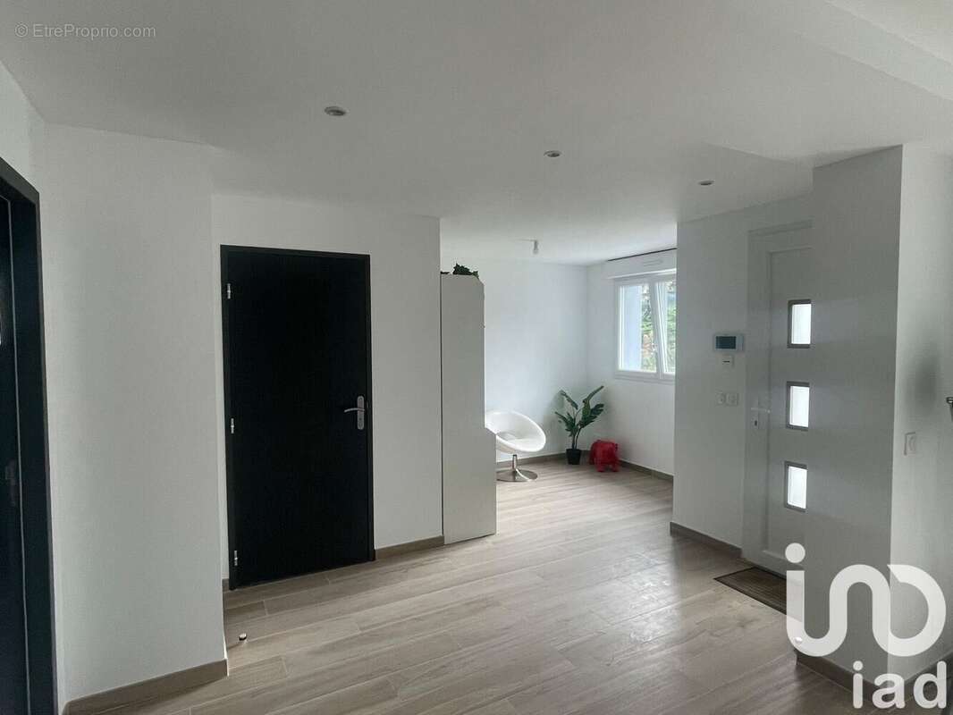 Photo 8 - Maison à CHESSY