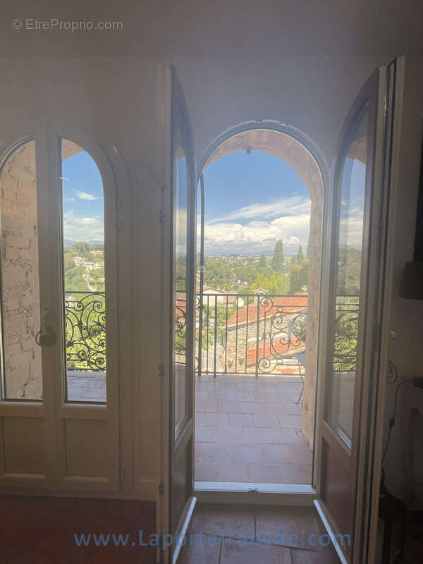 Appartement à CAGNES-SUR-MER