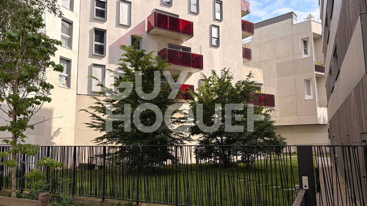Appartement à IVRY-SUR-SEINE