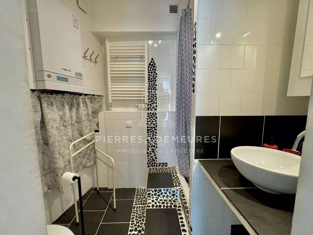 Maison de charme du XVIIe siècle avec 4 suites et bain nordique à La Charité-sur-Loire - photo 12