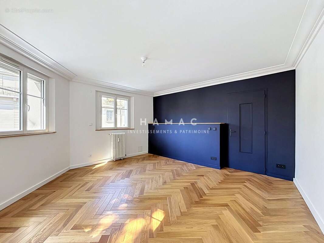 Lyon 7 jean mace - appartement type 3 80m2 refait a neuf etage eleve prestations haut de gamme - photo 8
