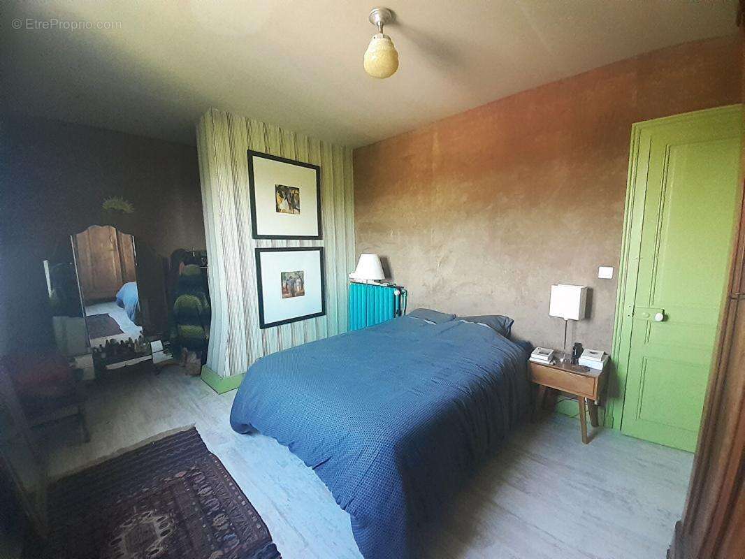 Maison à FERRIERES-EN-BRAY