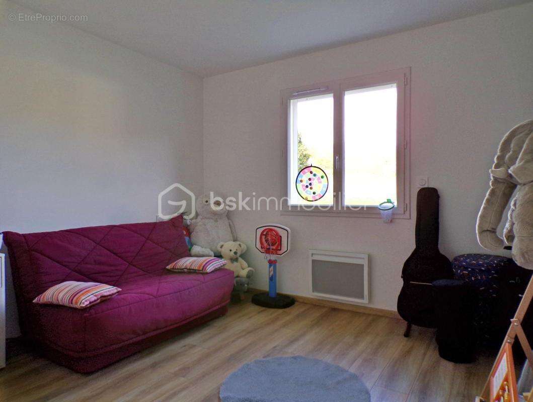 Maison à COURNIOU