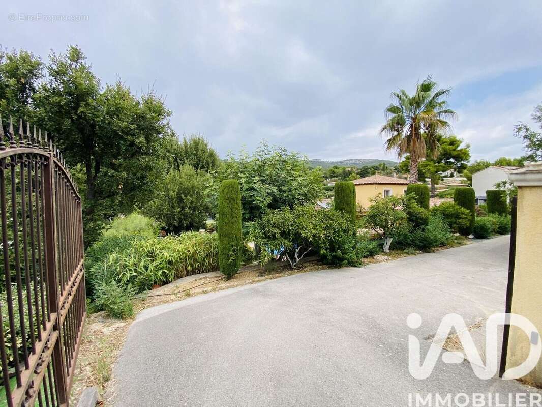 Photo 5 - Maison à OLLIOULES