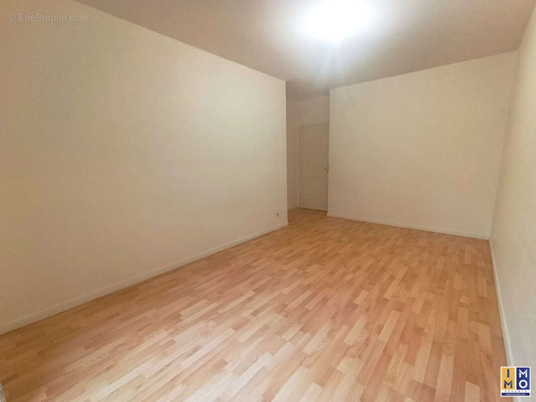 Appartement 68 m² à Bourges  - photo 5