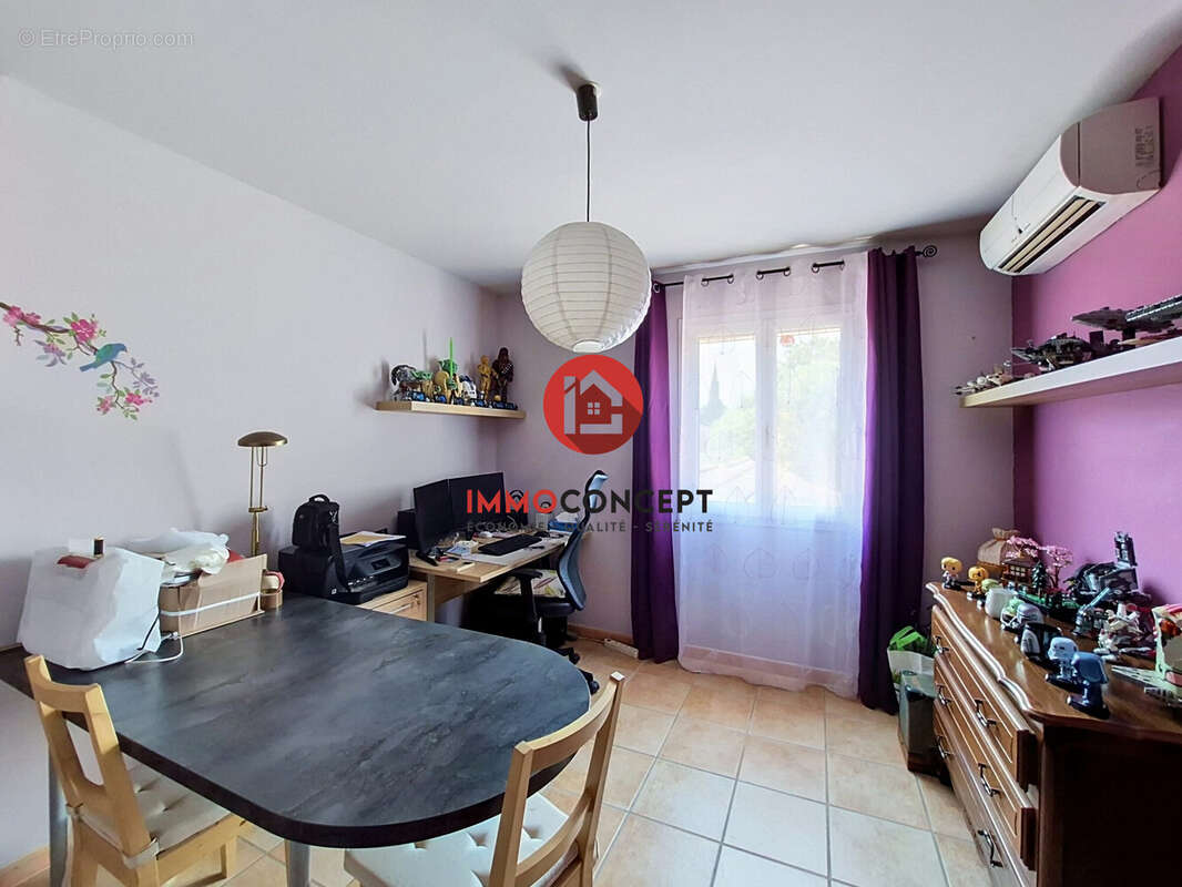 Maison 129 m² à Montfaucon  - photo 7