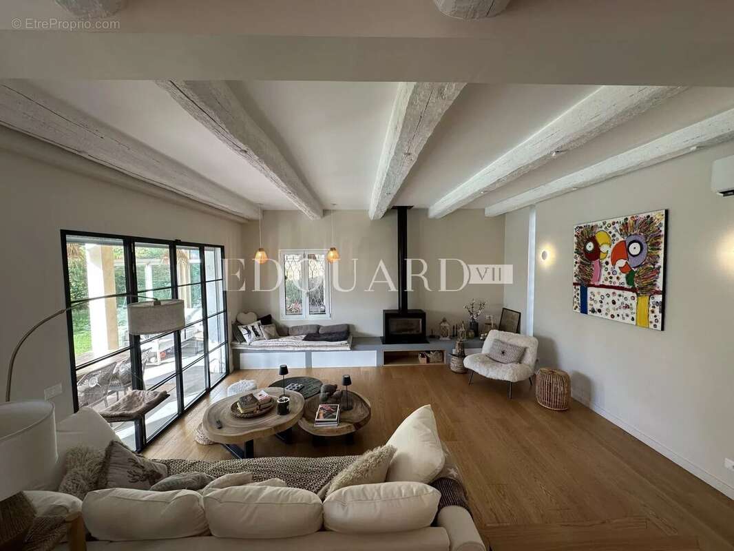 Maison à ROQUEBRUNE-CAP-MARTIN