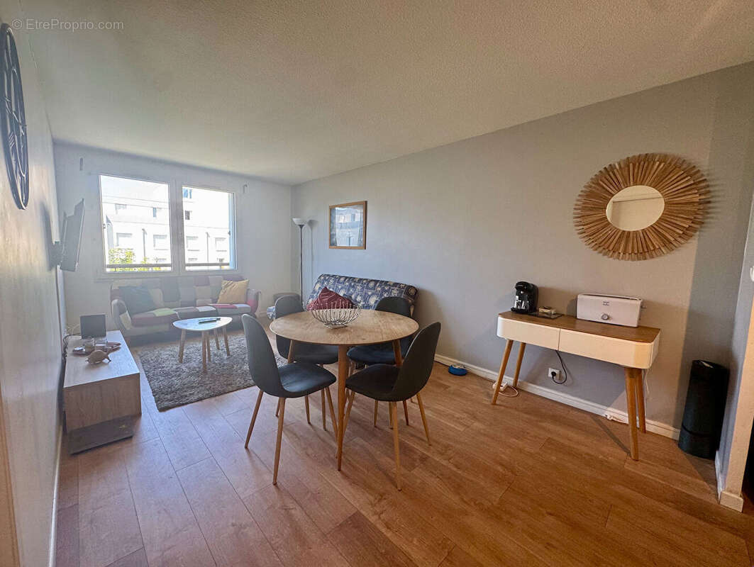 Appartement à EVRY
