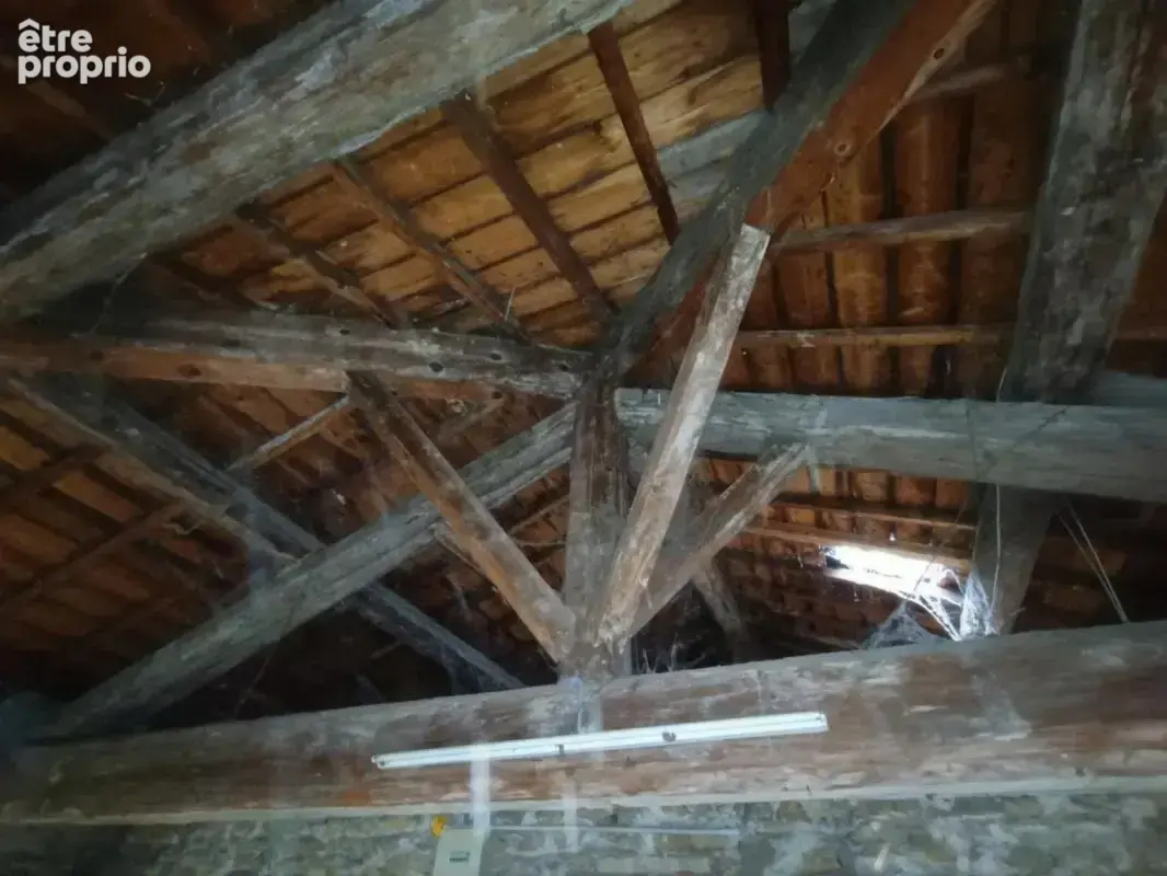 Maison à vendre 8 pièces CIVRIEUX D'AZERGUES (69) - photo 21