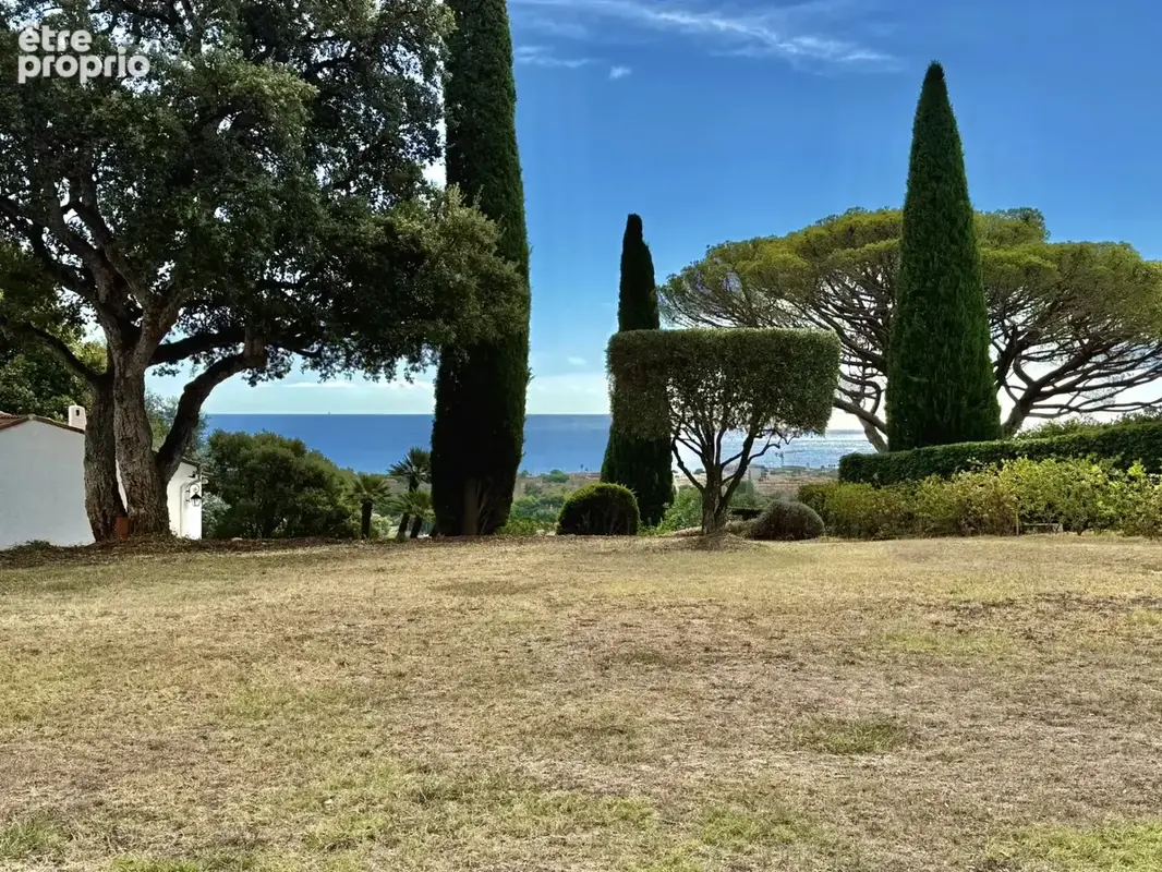 Vente propriété avec vue mer sur plus de 4 250 m² – Antibes - photo 4
