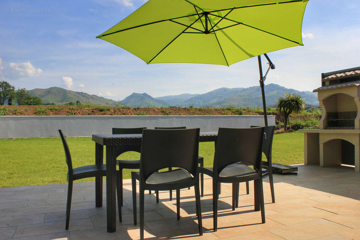 Maison à SAINT-JEAN-PIED-DE-PORT