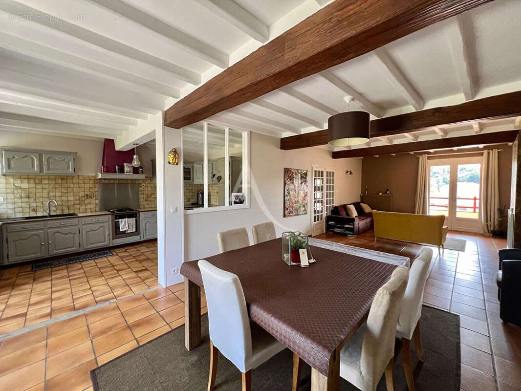 Maison à TALMONT-SAINT-HILAIRE