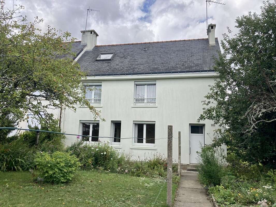 Maison à GUIDEL