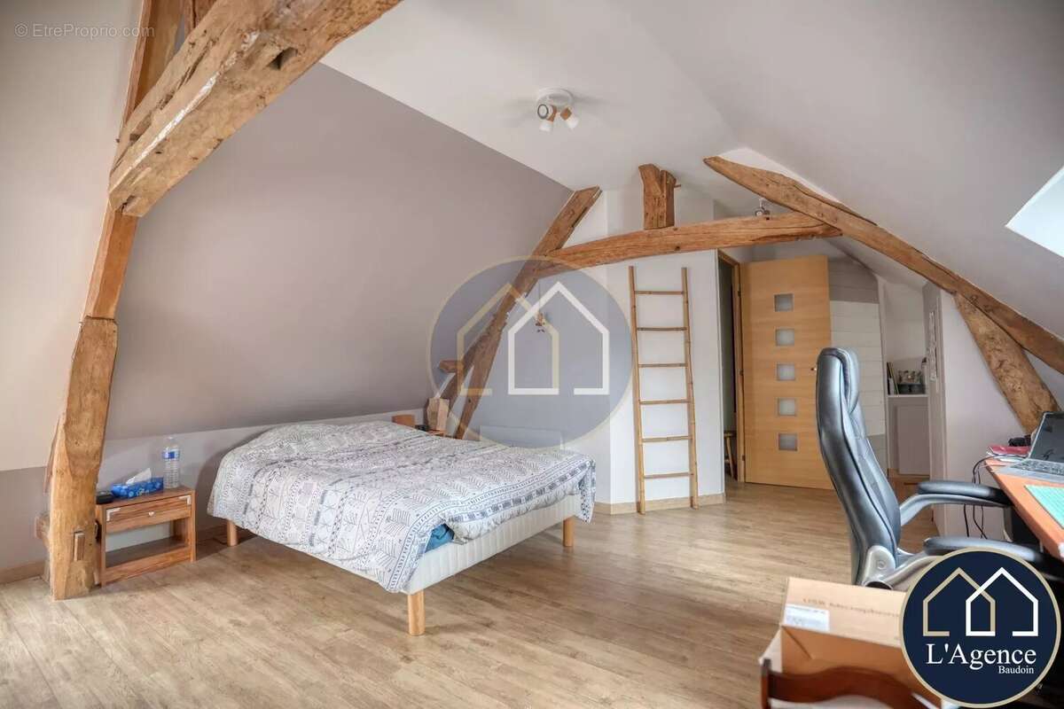 Maison à NOGENT-LE-ROI