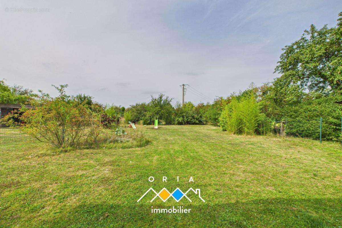 Maison à CHAMBLEY-BUSSIERES