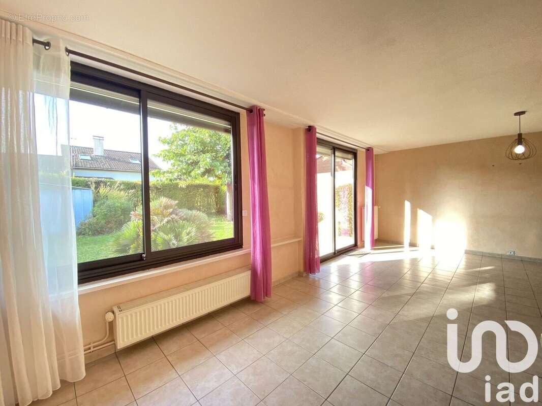 Photo 4 - Maison à BRIE-COMTE-ROBERT