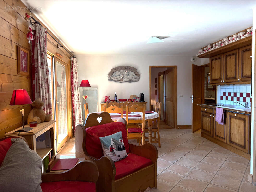 Appartement à CREST-VOLAND