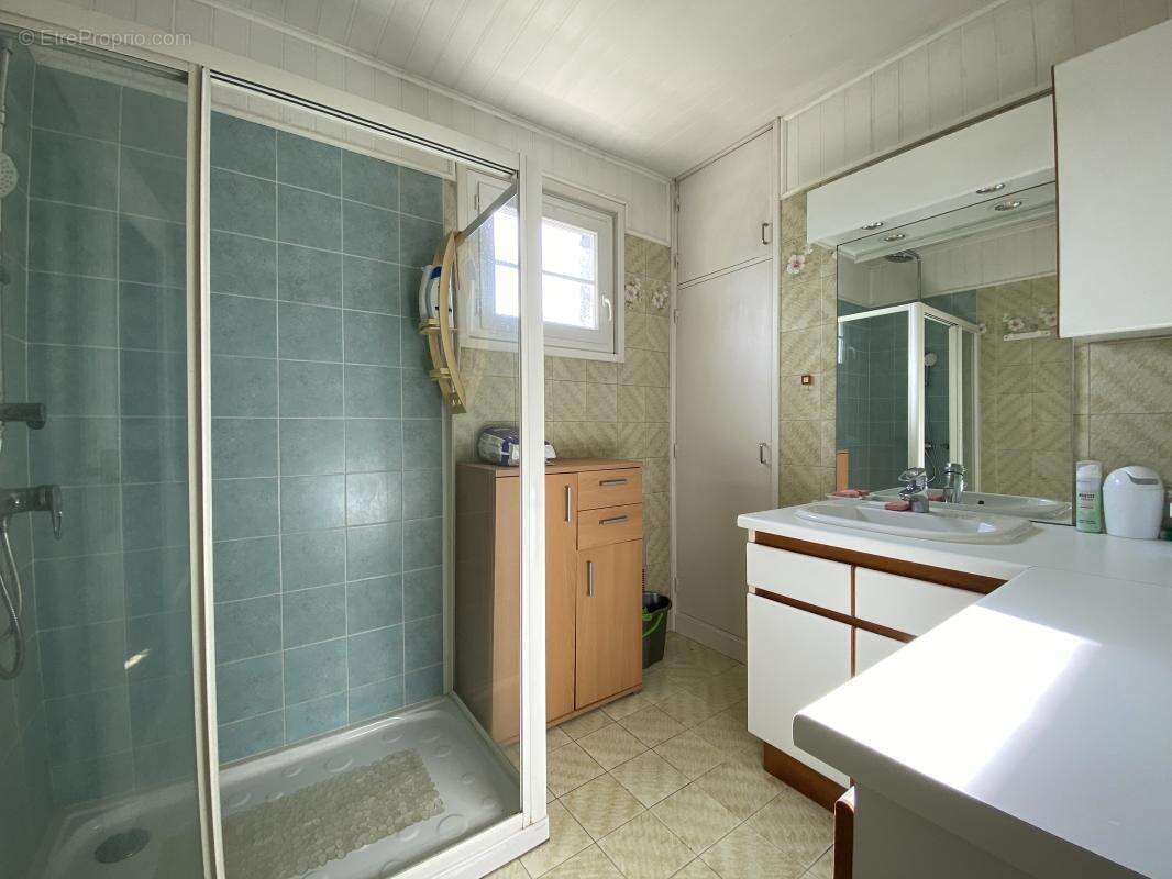 Maison à ROSNY-SUR-SEINE
