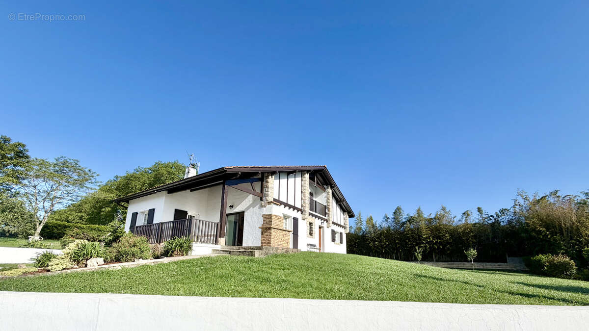 Maison à URRUGNE