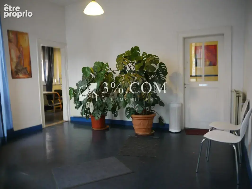 3%.COM  Immeuble au centre de Hochfelden F3 + local idéal in - photo 9