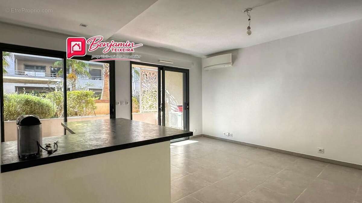 Appartement à FREJUS