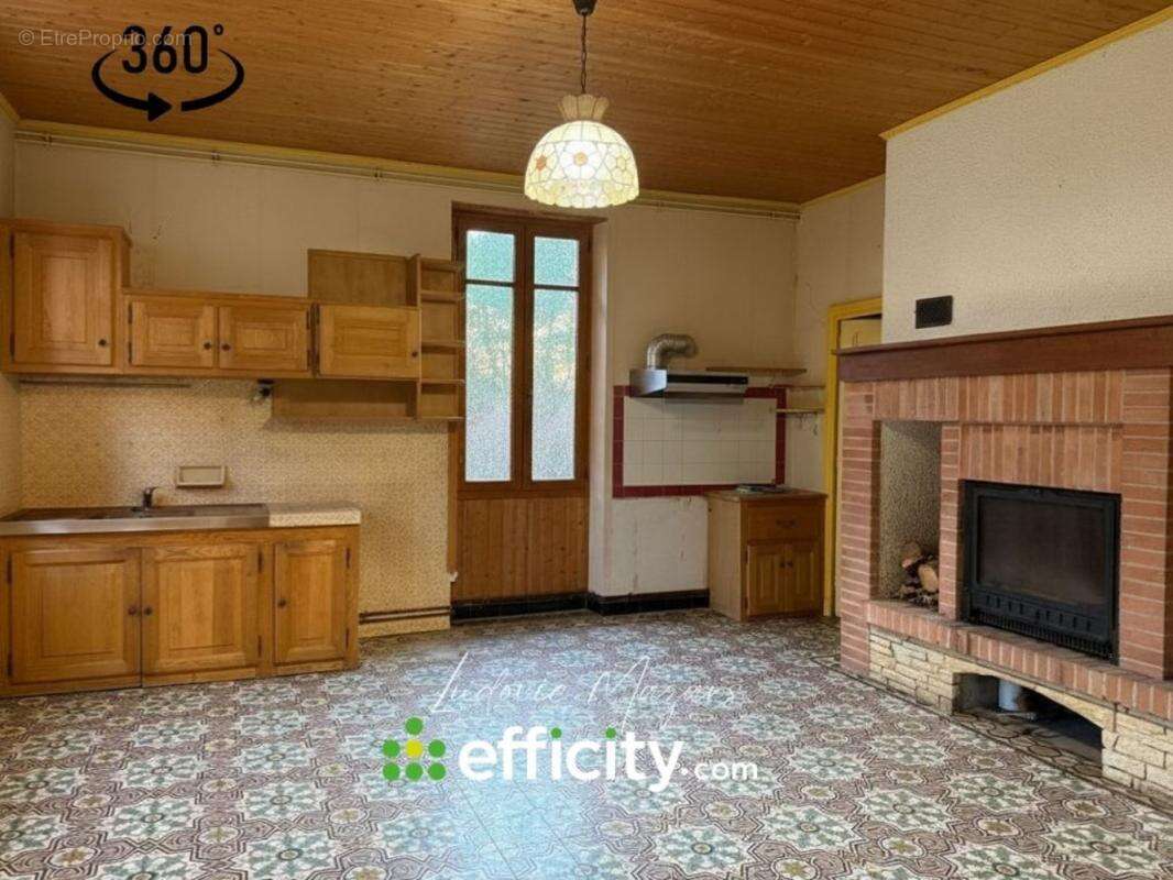 Maison 215 m² à Moissac  - photo 6