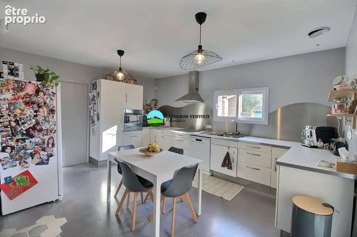 Maison de 150 m², terrasse, grand garage et vue exceptionnelle sur le Mont Ventoux. - photo 3