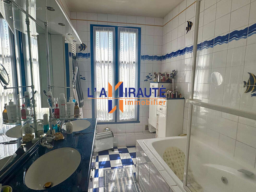 Maison à MAISONS-LAFFITTE