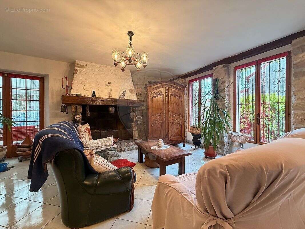 Maison à GELANNES