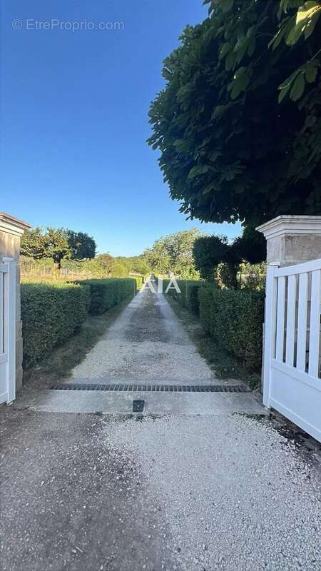 Maison à BARRO