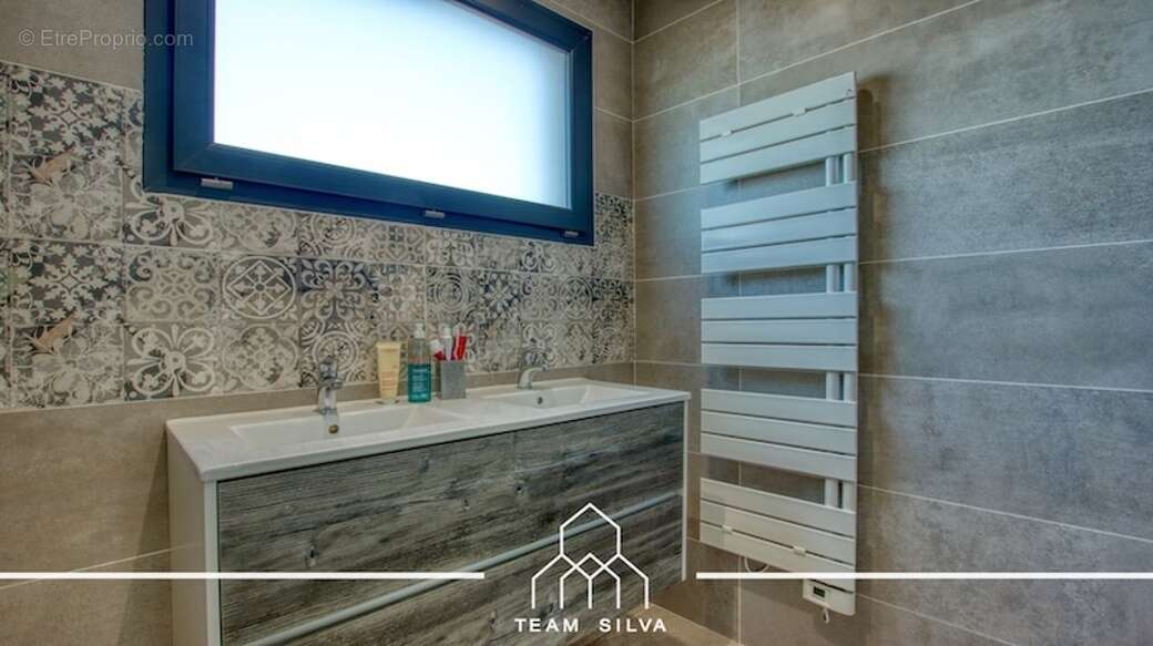 Maison à LOIRE-SUR-RHONE