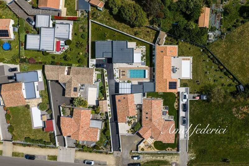 Maison à SAINT-GILLES-CROIX-DE-VIE